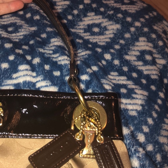 Coach Ashley Crossbody two-way Bag - Picture 9 of 9